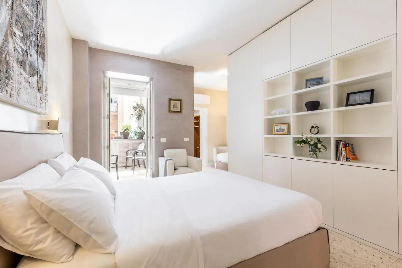 Petra Apartments Roma Italia